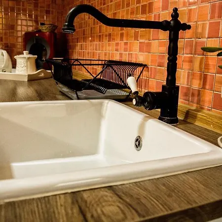 George & Alexandra's Rhodes City