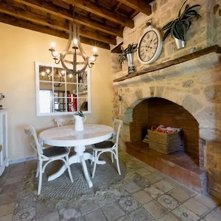 Apartment George & Alexandra'S Apartments