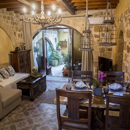 George & Alexandra'S Apartments Rhodes City